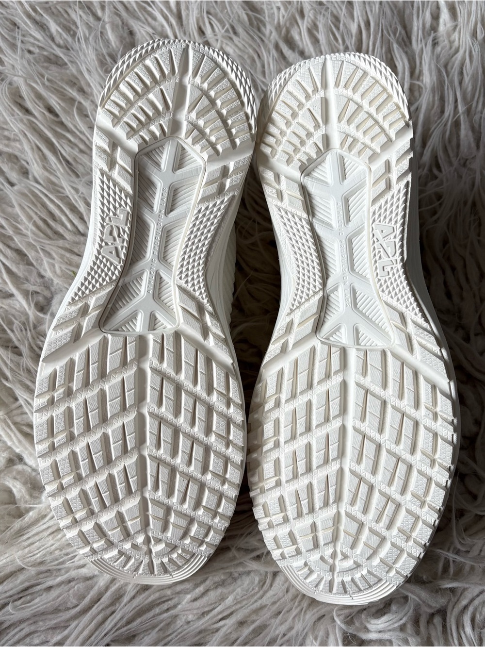 Athletic Propulsion Labs APL TechLoom Traveler White Gold Sneakers EUC Size 10.5 - Picture 10 of 12